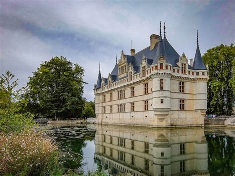 Escort Chateau du Loir