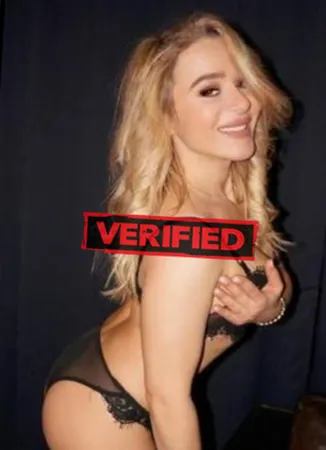 Vanessa tits Whore El Fureidis